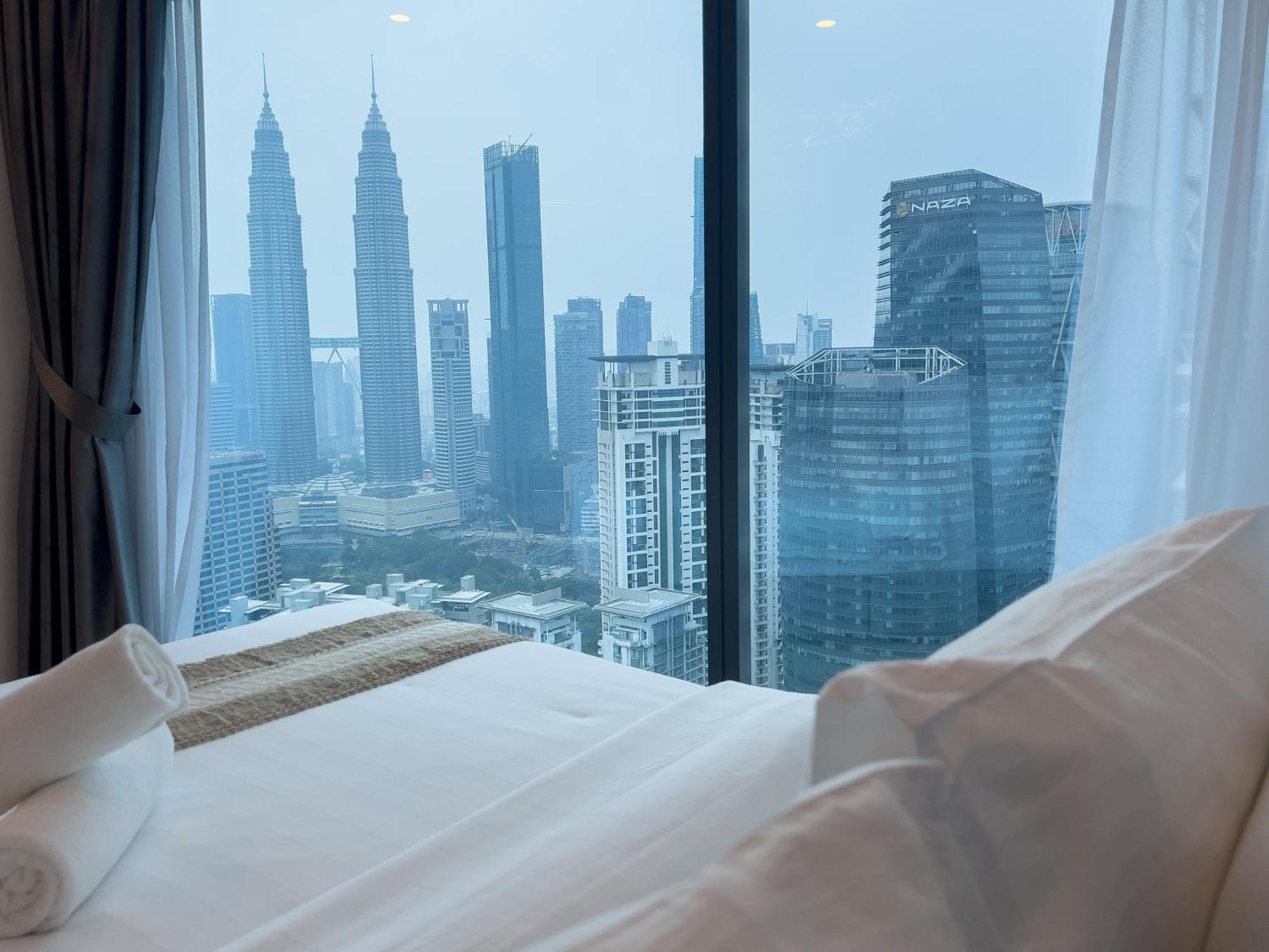 Crystal Suite At Eaton Klcc Kuala Lumpur Kültér fotó
