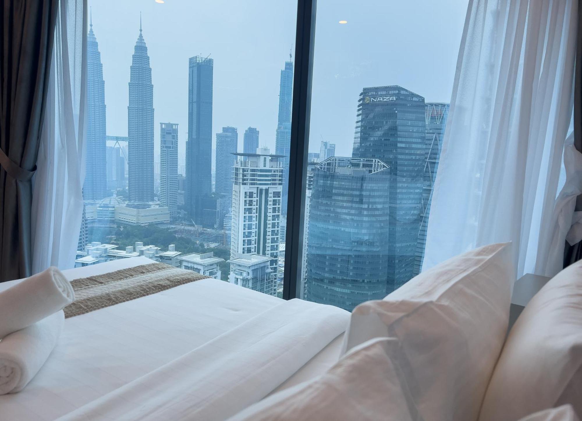 Crystal Suite At Eaton Klcc Kuala Lumpur Kültér fotó