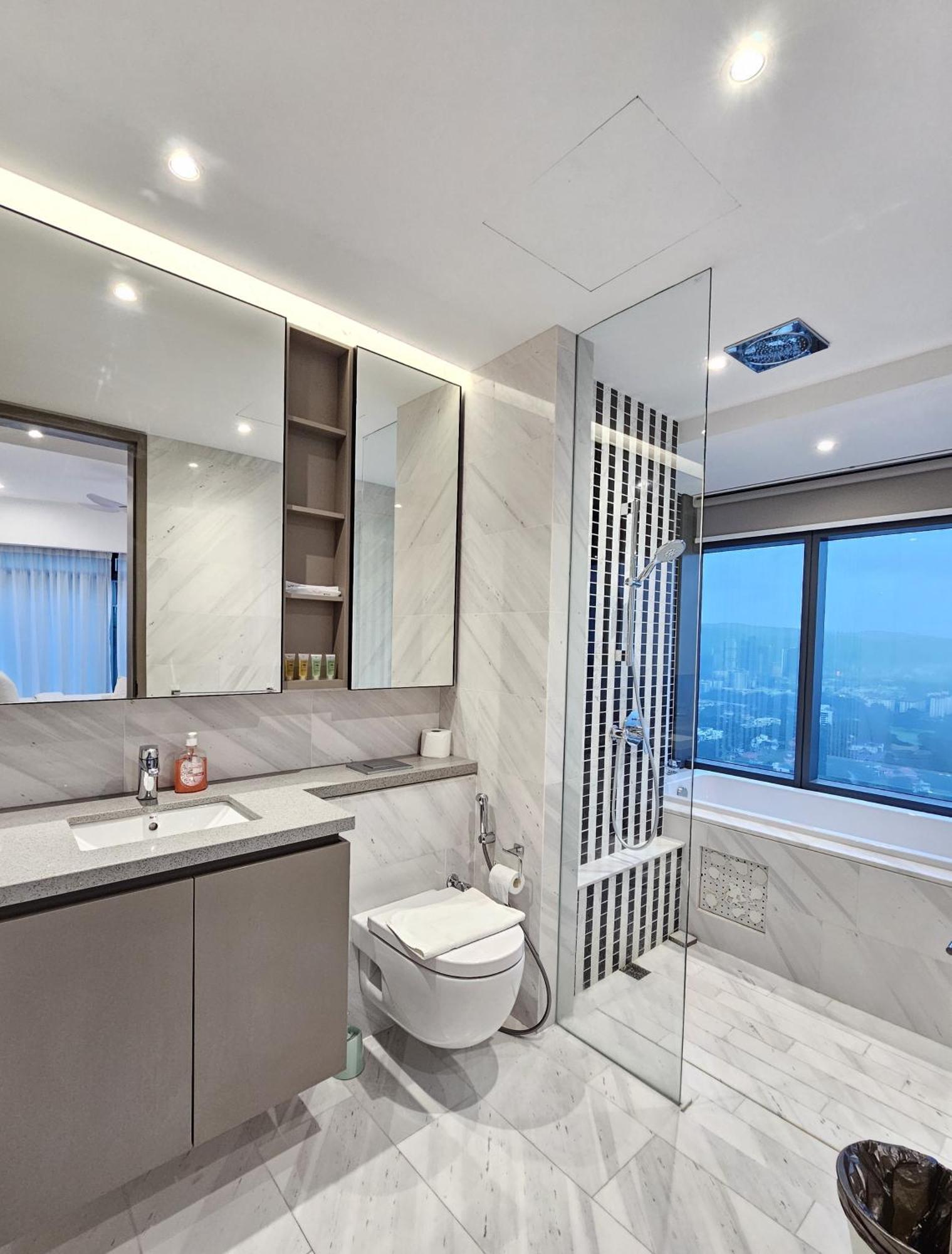 Crystal Suite At Eaton Klcc Kuala Lumpur Szoba fotó